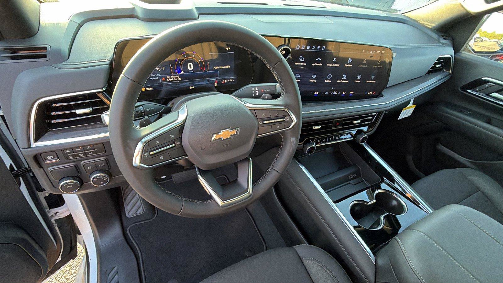 New 2026 Chevrolet Suburban LS RWD image 12