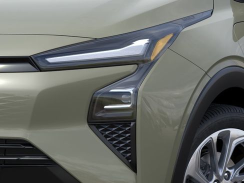 New 2027 Chevrolet Bolt LT FWD image 11