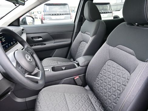 New 2026 Nissan Kicks SV w/ SV Premium Package image 22