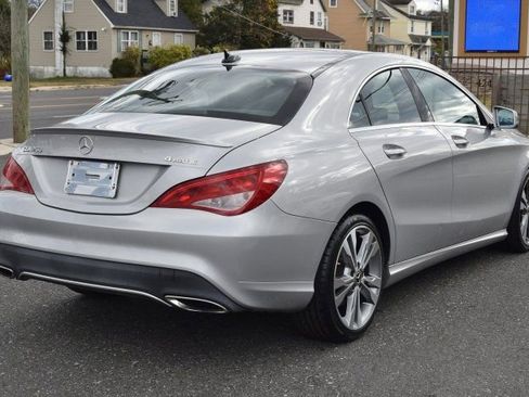 Used 2019 Mercedes-Benz CLA 250 4MATIC image 9