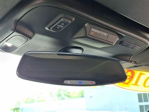 Used 2016 Chevrolet Camaro SS image 23