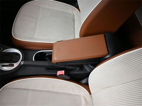 Used 2017 Volkswagen Beetle 1.8T Classic image 31