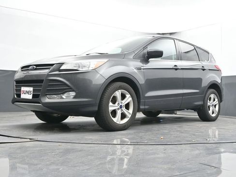 Used 2016 Ford Escape SE image 23