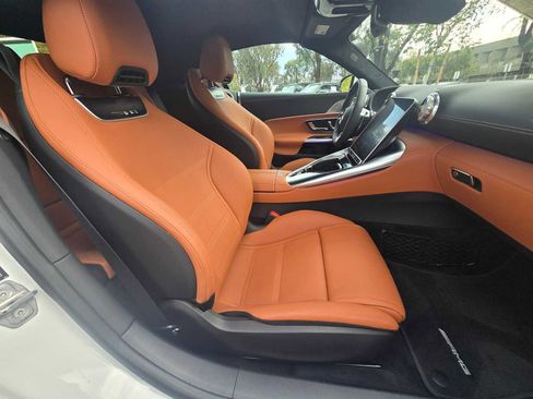 New 2026 Mercedes-Benz SL 63 AMG 4MATIC image 11