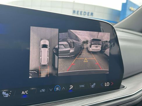 New 2026 Chevrolet Suburban LT w/ Comfort Package image 25