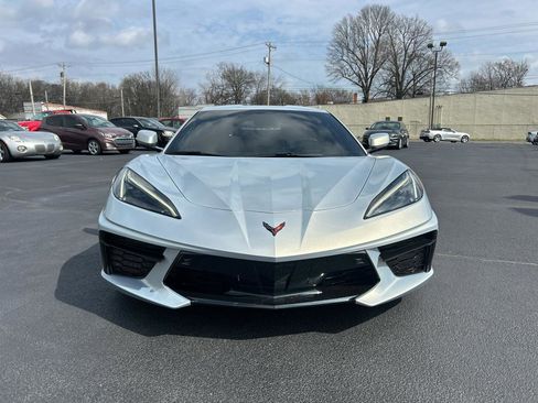 Used 2021 Chevrolet Corvette Stingray Preferred Cpe w/ Engine Appearance Package image 2