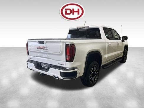 Used 2023 GMC Sierra 1500 AT4 w/ AT4 Premium Package AWD/4WD image 12