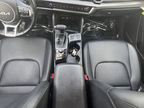 Used 2023 Kia Sportage EX FWD image 5