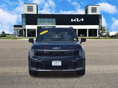 Certified 2024 Kia EV9 GT-Line AWD/4WD image 3