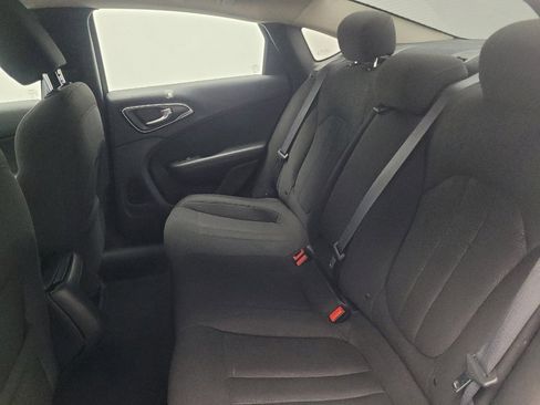 Used 2016 Chrysler 200 LX image 18