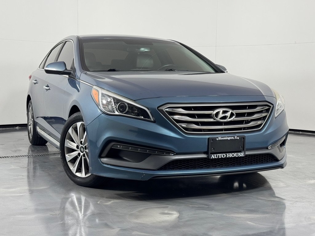 Used 2015 Hyundai Sonata Sport w/ Option Group 03 FWD image 2