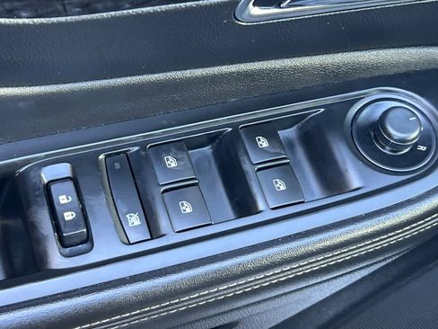 Used 2015 Buick Encore FWD image 14