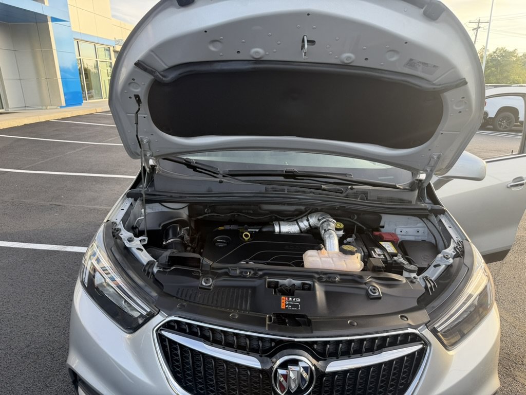 Certified 2022 Buick Encore Preferred AWD/4WD image 31