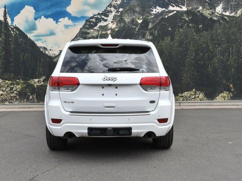 Used 2017 Jeep Grand Cherokee Overland w/ Jeep Active Safety Group AWD/4WD image 10