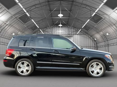Used 2015 Mercedes-Benz GLK 350 4MATIC image 8