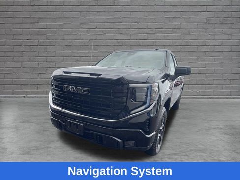Used 2023 GMC Sierra 1500 Elevation AWD/4WD image 3