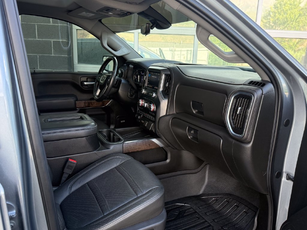 Used 2019 GMC Sierra 1500 Denali w/ Denali Ultimate Package AWD/4WD image 47