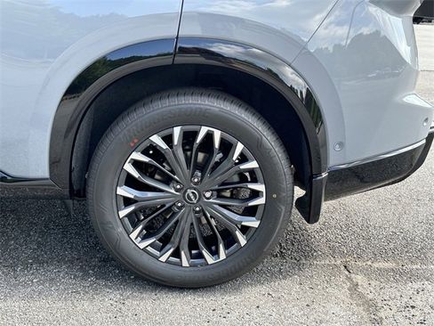 New 2025 Nissan Rogue Platinum w/ Platinum Premium Package image 15