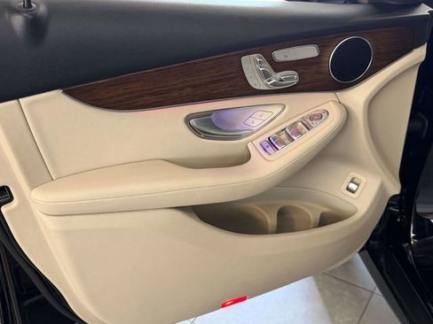 Certified 2022 Mercedes-Benz GLC 300 4MATIC image 14