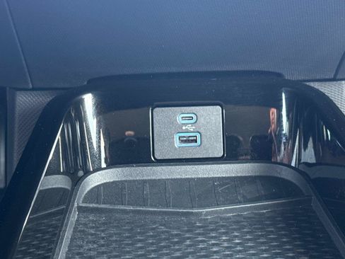 Used 2024 Ford Mustang Mach-E Premium RWD image 27
