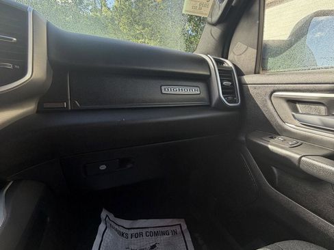 Used 2020 RAM 1500 Big Horn AWD/4WD image 13