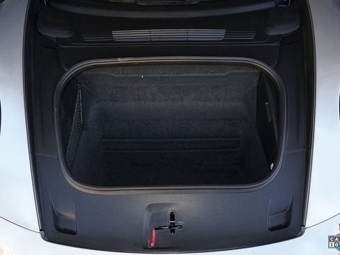 Used 2024 Porsche 911 Targa 4 GTS image 34