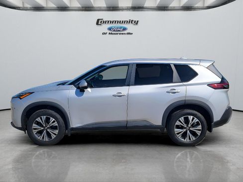 Used 2022 Nissan Rogue SV AWD/4WD image 5