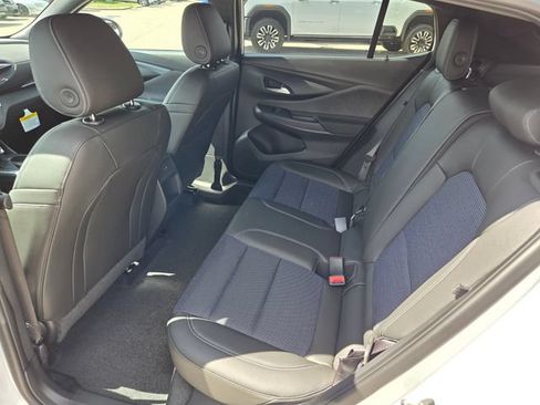 New 2026 Buick Envista Preferred w/ Convenience II Package FWD image 6