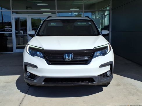 Used 2022 Honda Pilot Special Edition image 2