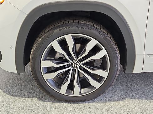 Used 2023 Volkswagen Atlas SEL Premium AWD/4WD image 20
