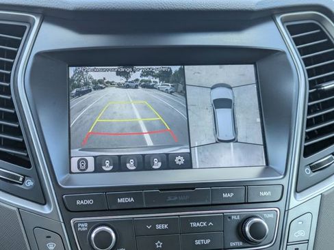 Used 2019 Hyundai Santa Fe XL AWD/4WD image 24