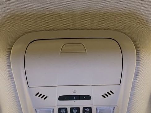 Used 2023 Buick Enclave Avenir w/ Trailering Package, 5000 lbs. AWD/4WD image 15