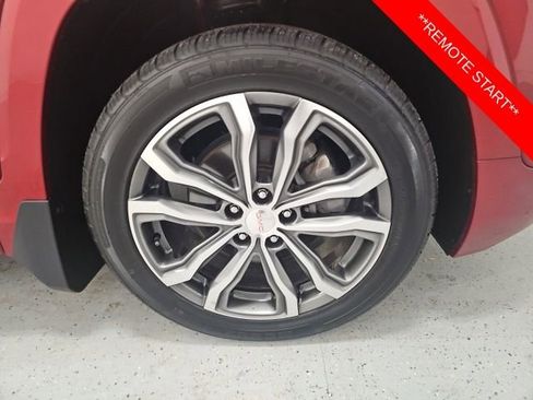 Used 2018 GMC Terrain Denali w/ Comfort Package image 8