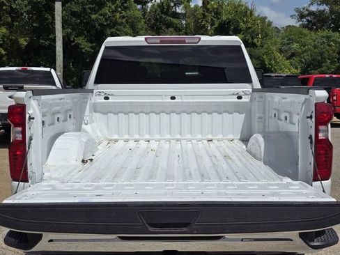 Used 2025 Chevrolet Silverado 2500 LT w/ Convenience Package AWD/4WD image 13