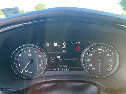 Certified 2025 Cadillac XT5 Sportv w/ Technology Package AWD/4WD image 23