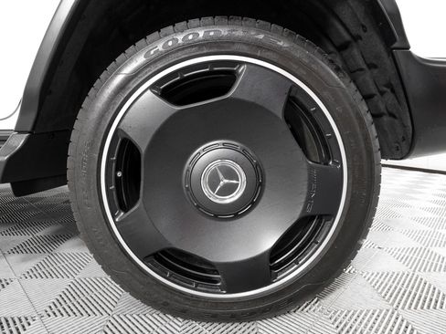 Used 2025 Mercedes-Benz G 63 AMG 4MATIC w/ Night Package Magno image 31