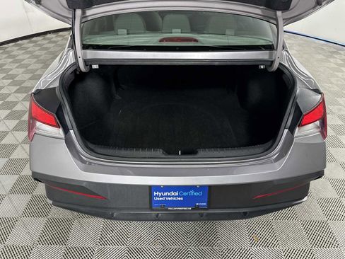 Certified 2024 Hyundai Elantra SEL FWD image 24