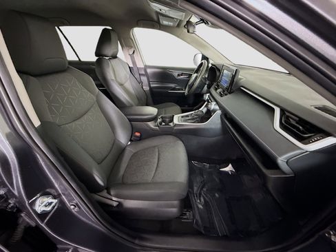 Used 2021 Toyota RAV4 XLE FWD image 29