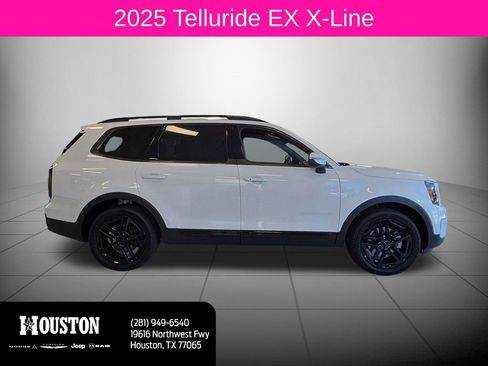 Used 2025 Kia Telluride EX X-Line image 2