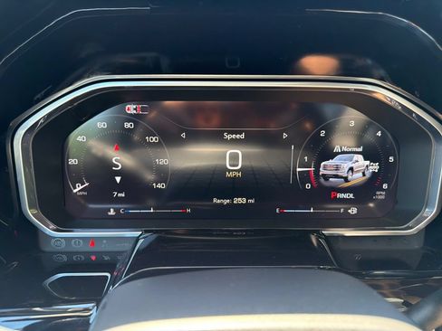 New 2026 GMC Sierra 1500 Elevation AWD/4WD image 17