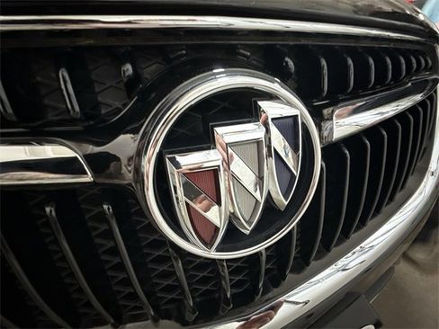 Used 2022 Buick Encore Preferred w/ Safety Package II image 59