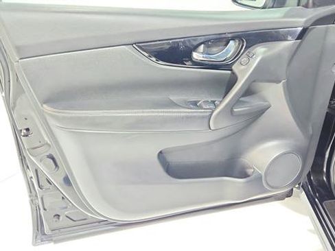 Certified 2019 Nissan Rogue Sport SV w/ Technology Package image 20