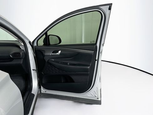 Used 2019 Hyundai Santa Fe SE FWD image 30