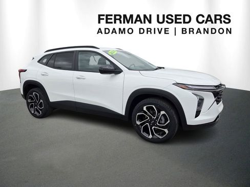 Used 2024 Chevrolet Trax RS w/ Driver Confidence Package image 1