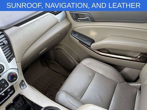 Used 2019 GMC Yukon XL SLT w/ Open Road Package image 34