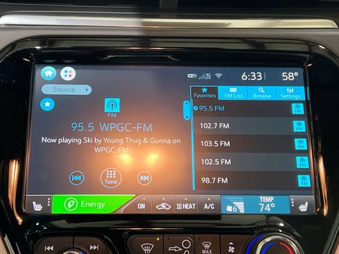 Used 2020 Chevrolet Bolt LT image 18