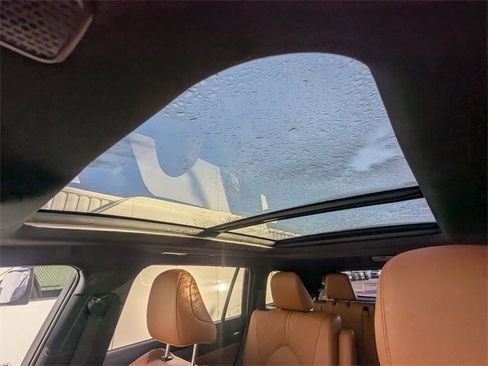 Used 2023 Toyota Highlander Platinum image 25