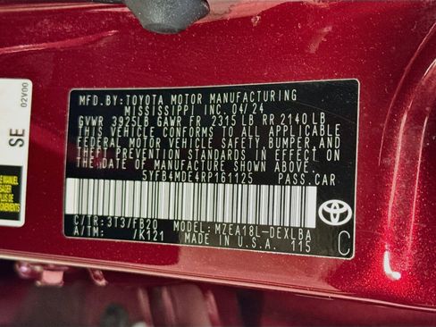 Used 2024 Toyota Corolla LE FWD image 40