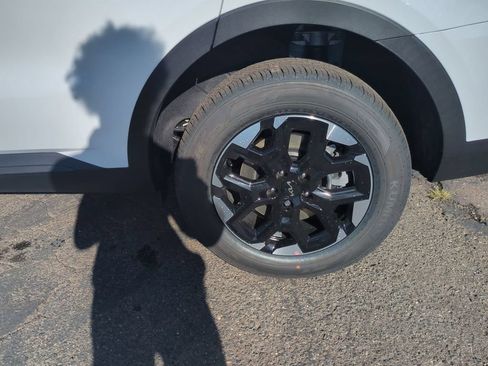 New 2026 Kia Sorento S AWD/4WD image 31