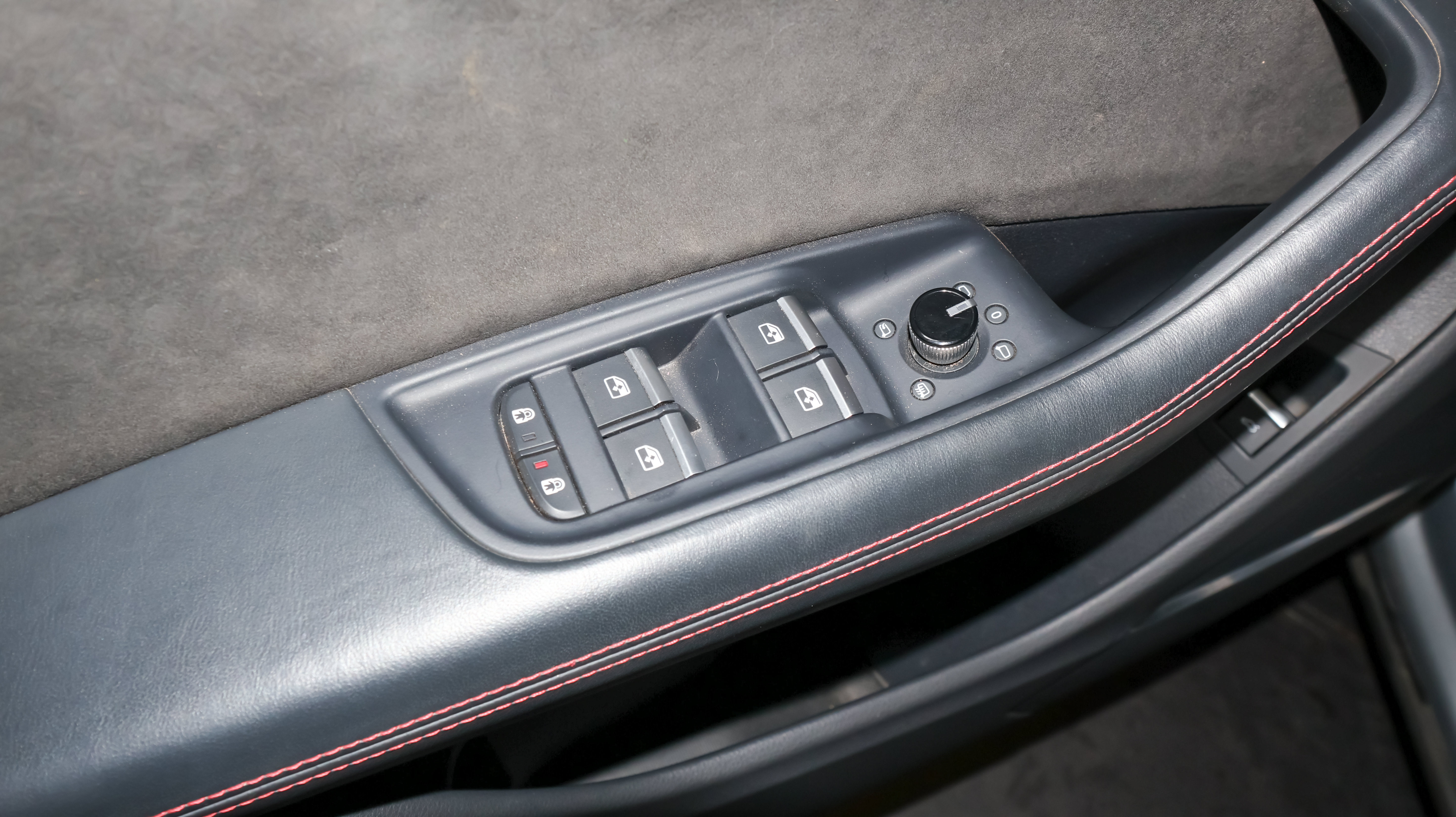 Used 2022 Audi RS Q8 AWD/4WD image 19